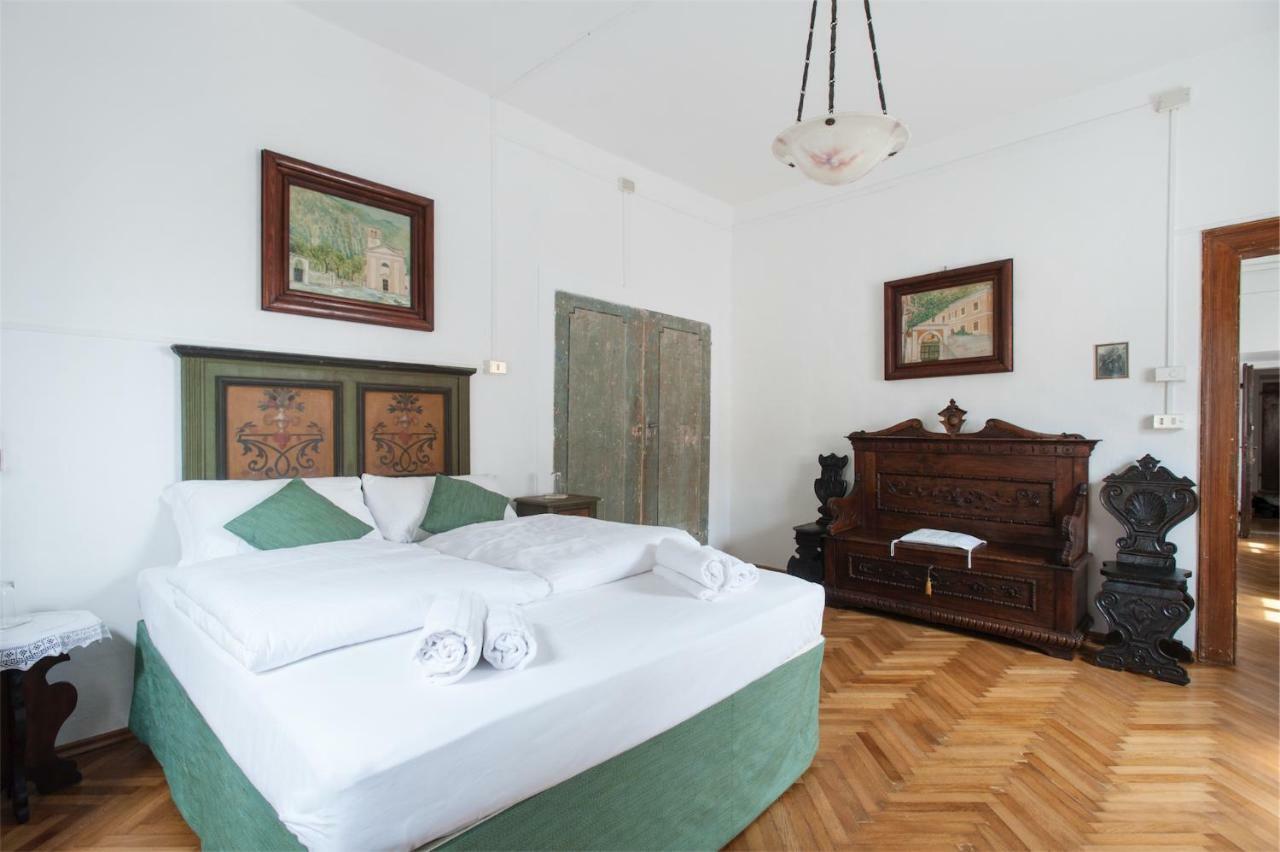Dimora Storica Caproni Apartment Арко Екстериор снимка